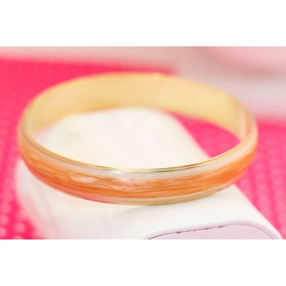 Vintage Lovely Orange Bangle Bracelet by Avon 8 3/4 inch - P21 - Picture 2 of 3